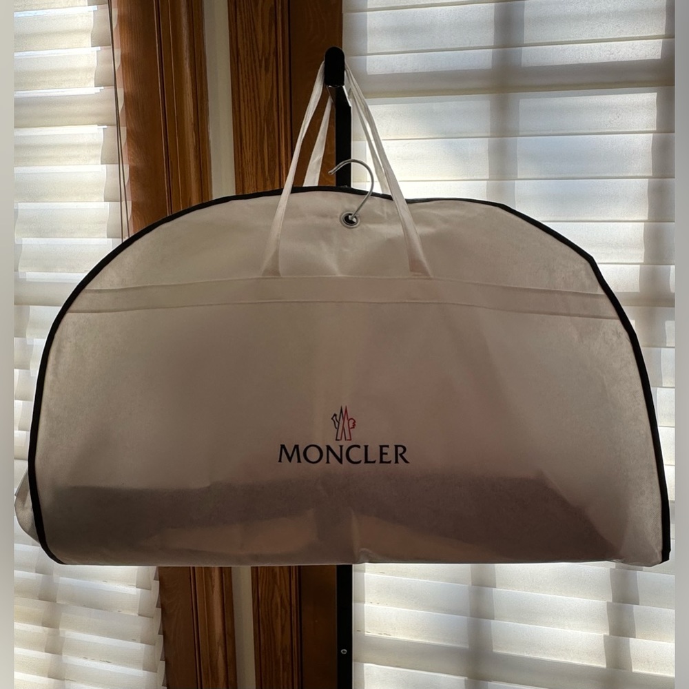 NWT Moncler Frasne Short Down Jacket - 700 Iridescent Blue - Picture 15 of 16
